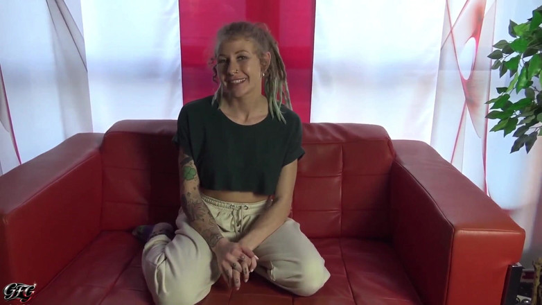 German Fuck Girls: Mare surpriză pentru tine!