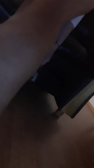 Real foot fetish: De meest sexy voeten ooit op hoge hakken