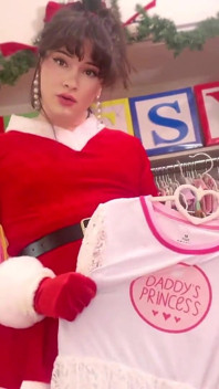 Trans Stepmother Prepares the Christmas Sissy Gangbang