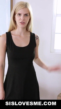 Ma jolie demi-sœur libre n’en a jamais assez de ma bite