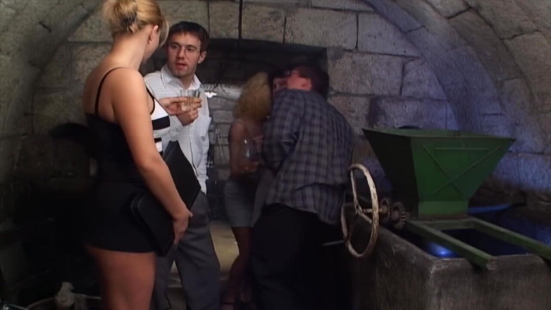 Piss Lover: Piss Lover - rychlý únik