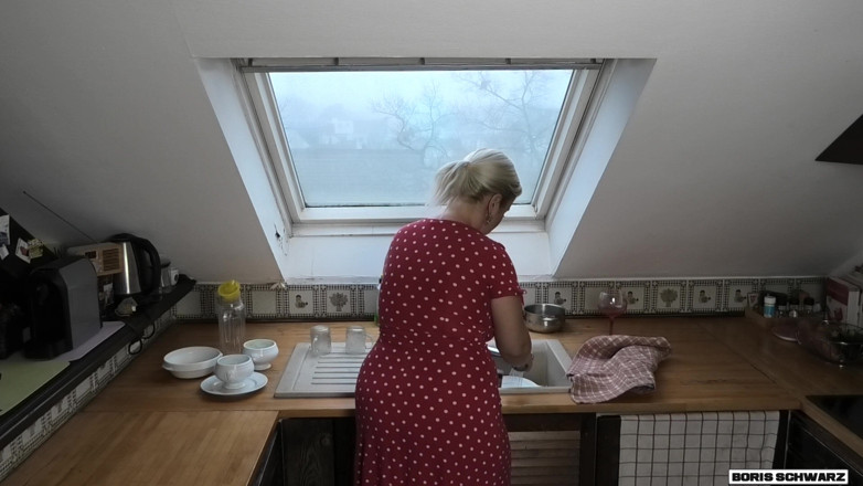 Boris Schwarz Studio: Slutty Housewife Has Nothing on Her Mind but Fucking