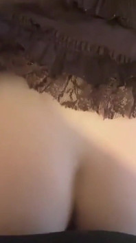 Orta yaşlı seksi kadın ep 75'in maceraları sakso ve sikiş derlemesi