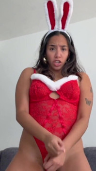 Alexa, déesse du foyer latina toxique, femdom, POV