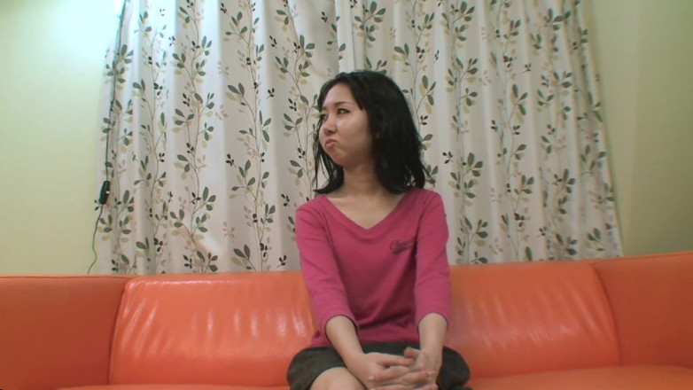 Asian Mature Climax: Mager asiatisk brud suger och knullar vid casting