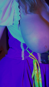 Sueños cremosos: ¡la montada definitiva con grandes tetas en movimiento! | Lilykoti