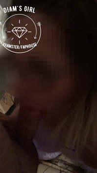 Diams Jeune Fille De Noel Baise Dur Avec Le Pere Noel Pour Recevoir En Cadeau Un Gros Twarzy