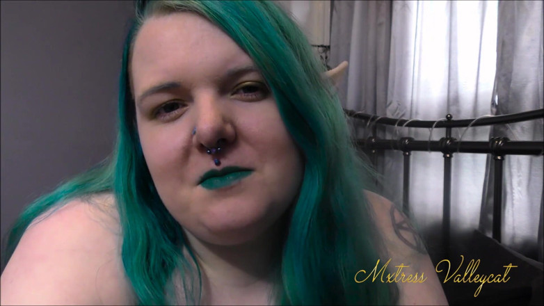 Mxtress Valleycat: Green fairy mesmerise