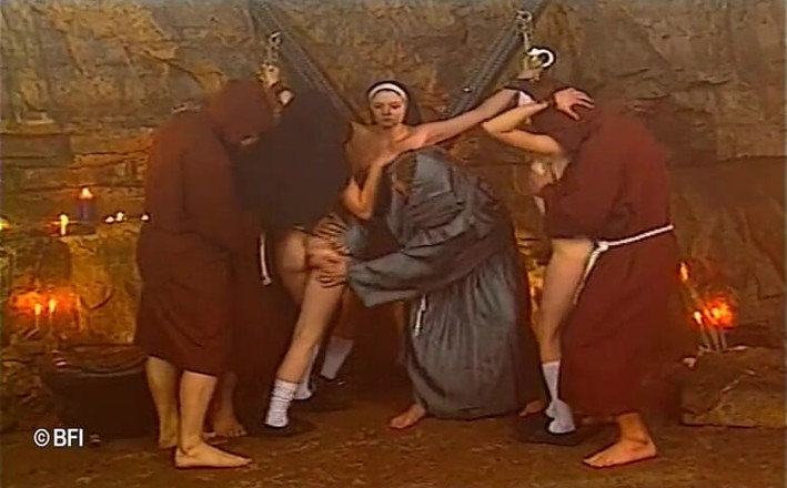 Hardcore slave sex: Bdsm di gereja