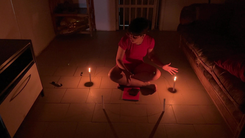 SugarPose: Cum să chemi un spirit - Aventurile goale ale lui Jasmine