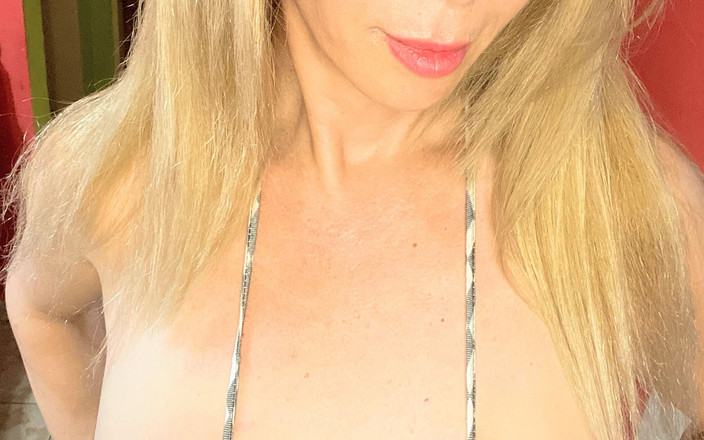 Devil_trans_sami: मेरे वीर्य को चखना