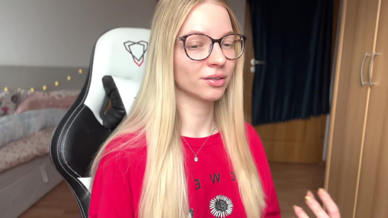 Goddess_Bella_Rae: ¿La castración está permitida incluso?