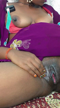 A Lonely Desi Lonely Woman in the Village Is Yearning to Get