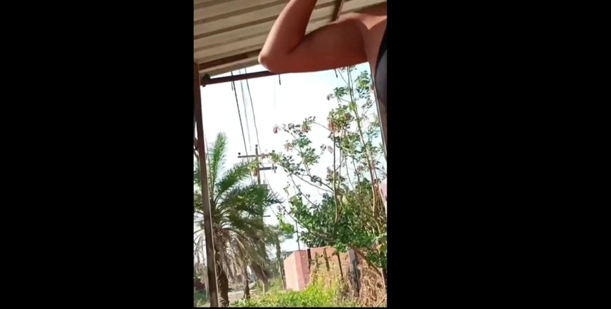 Karely Ruiz: Je baise la copine de mon meilleur ami ! En demi-baise,...