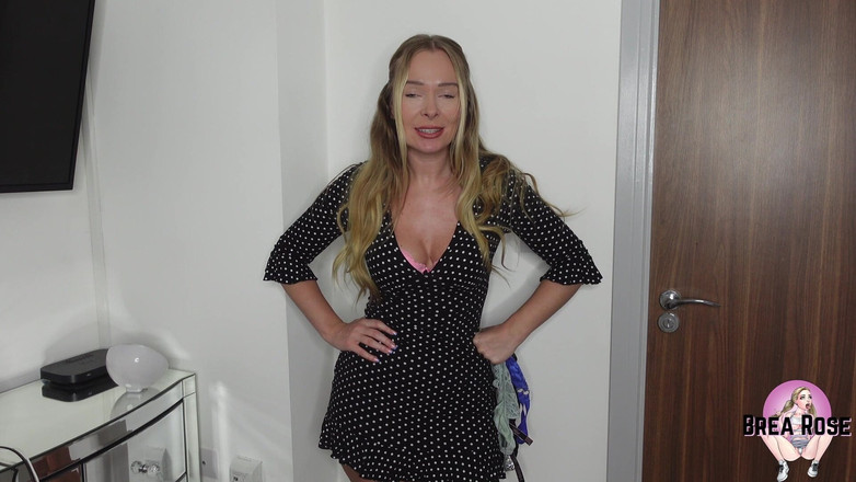 Brea Rose: Quần lót mẹ kế