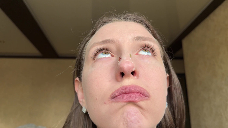 Hottie goddess: Мокрий ніс екстазу, відео від першої особи