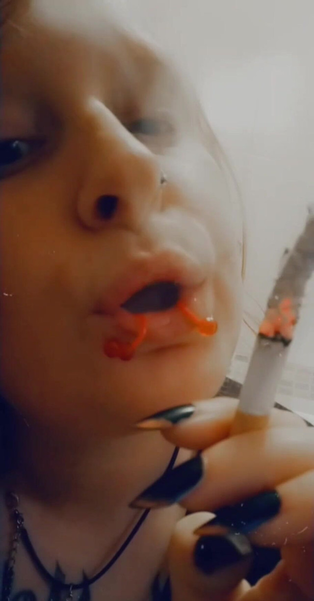 Enjoy My Fumes (EstrellaSteam)