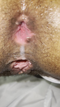 Pink Foxx Goteando Preñada Anal