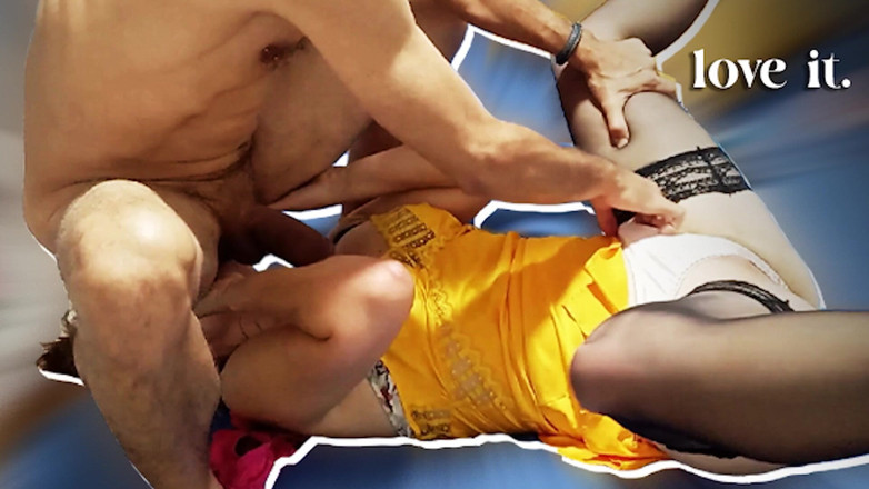 Sexy O2: Götümü ye sonra boğazını sikiyorum