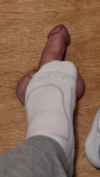 Miss Sock trampler: Trampling cbt