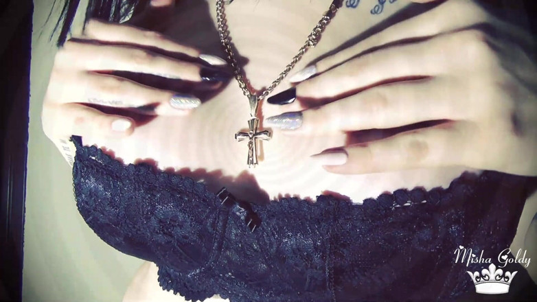Goddess Misha Goldy: 魅了され、からかわれ、否定される