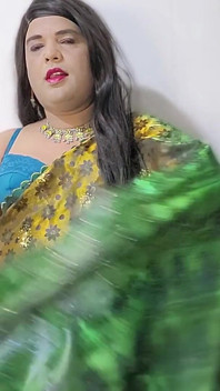 Ich in Gree Teil 1, Liebe Green Sari, Buche Heute Deine Show