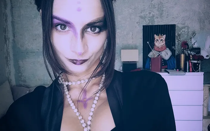 Yvie Lowe: Goth Chick Dance for Me - Requested Dance Clip. Enjoy