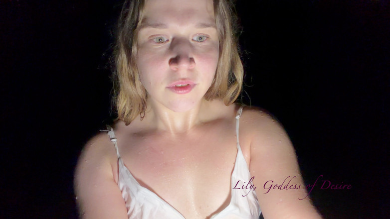 Lily, Goddess of Desire: Láká tě neuvěřitelně sexy vodní nymfa