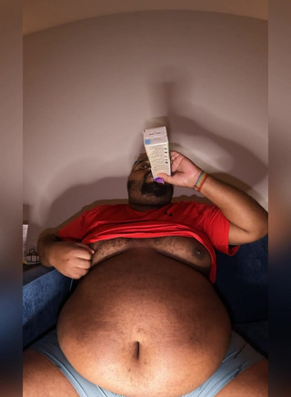 Blkhole420: Làm việc trên những lợi ích. Tôi ăn khá tốt cho đêm tôi...