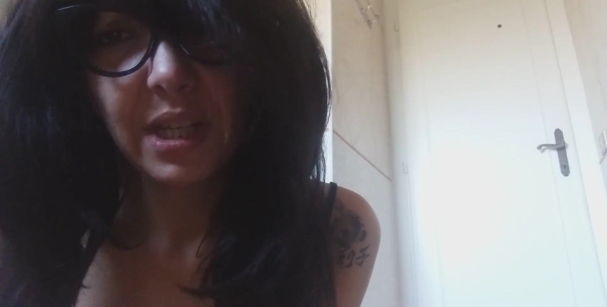 savannahamatoriale: My Step Brother-in-law Me to Take Him in the Ass...