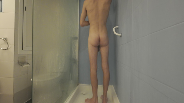 ScottishSweetie: เพื่อนบ้านเข้าร่วมฉันในห้องอาบน้ําขณะที่ผัวฉันออกไปกับเพื่อนของเขา