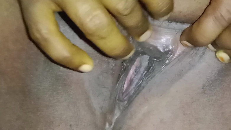 Tamil Anti Uma235: My Wife Spreads Her Pussy in Front of Her Husband...