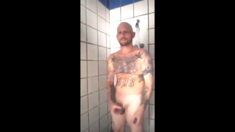 J Dubb: 내 자지를 빨아주는 핫한 밀프