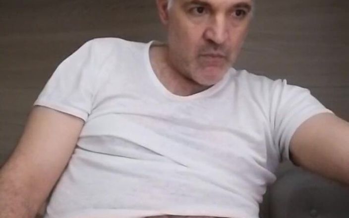 Setesesso7: Блин, ты хочешь подрочить свой член со мной?