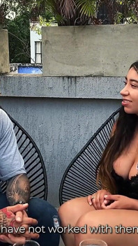 Mexikansk porrstjärnaN Bevisto Aguass ger oss en mycket kryddig intervju - Brian Evansx