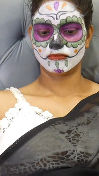 열심히 일하는 남편에게 특별한 로맨스를 찾는 발정난 인도 주부 1