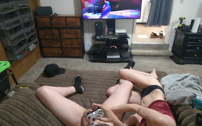 Richelle Rose: Fortnite und ficken mit der süßen blonden Richelle Rose
