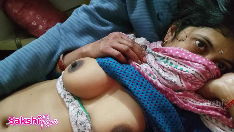 sakshi_raniii: Pac Young Stepsister Fingered and Inserted Big Cock in Her...