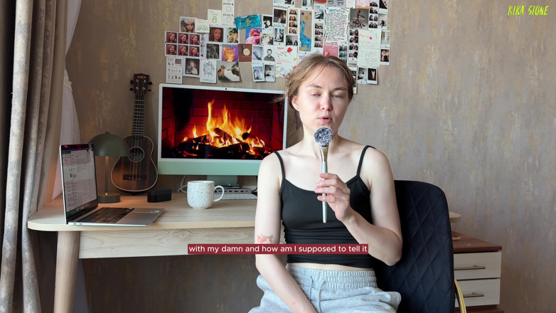 Kira Stone: 我是如何意识到自己是女同性恋的。我的第一次女同性恋性经历