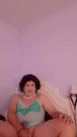 Victoria Lecherri: Sonhando em ser uma travesti!