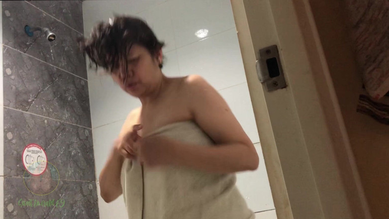 Sweet Emerald 69: Mature Hot Stepmom's Memorable Wake and Bake