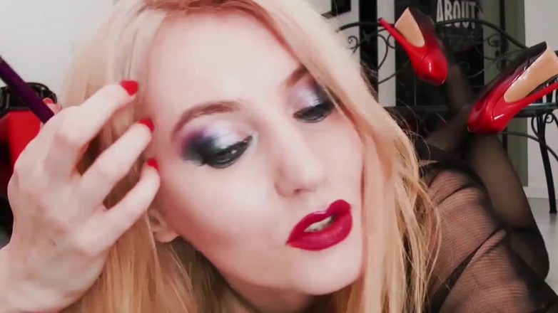 Goddess Celine: Domination en collants