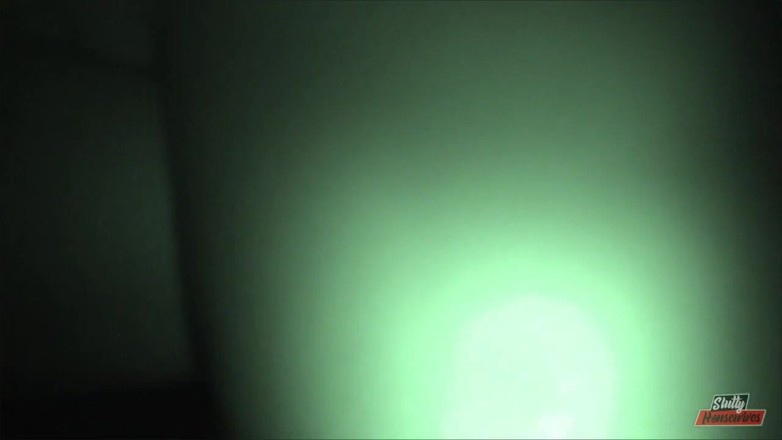 Vere Casalinghe Italia.: Naughty chick drains her lover's cock outdoors