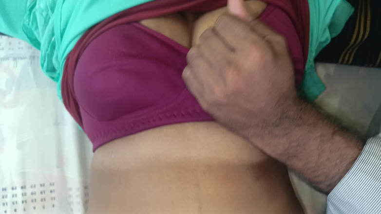 Palani69: 大学生与邻居睡一张床