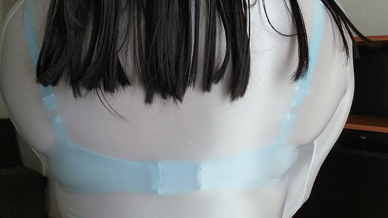 Sexy shinny clothes: STREICHELT MEINE BRÜSTE