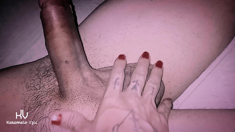 KarameloVzla: Wife Caresses Cock in Close-up