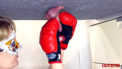AnnyCandyPainboy: Bà chủ đấm bốc trong cô ấy nô lệ balls easycbtgirl