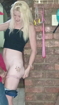 Si blonde miang S*** datang ke F*****