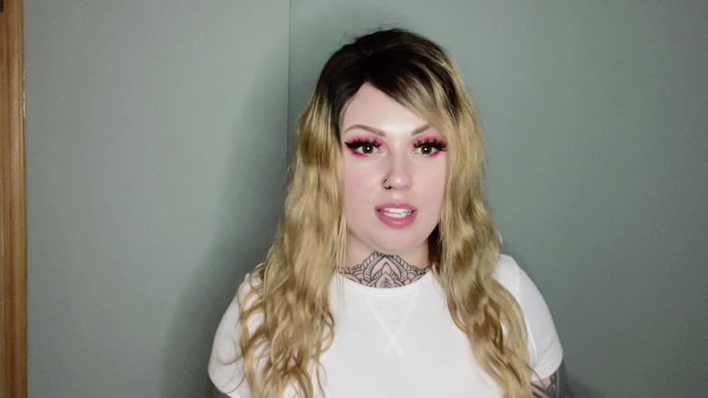 Miss Valentina: Littéralement des toilettes