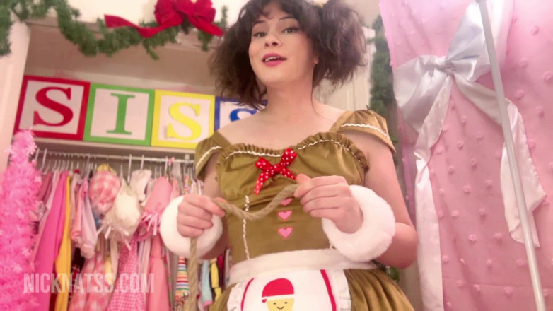 Natalie Napoli: Psycho transgirl fängt ihren mobber zu weihnachten ein